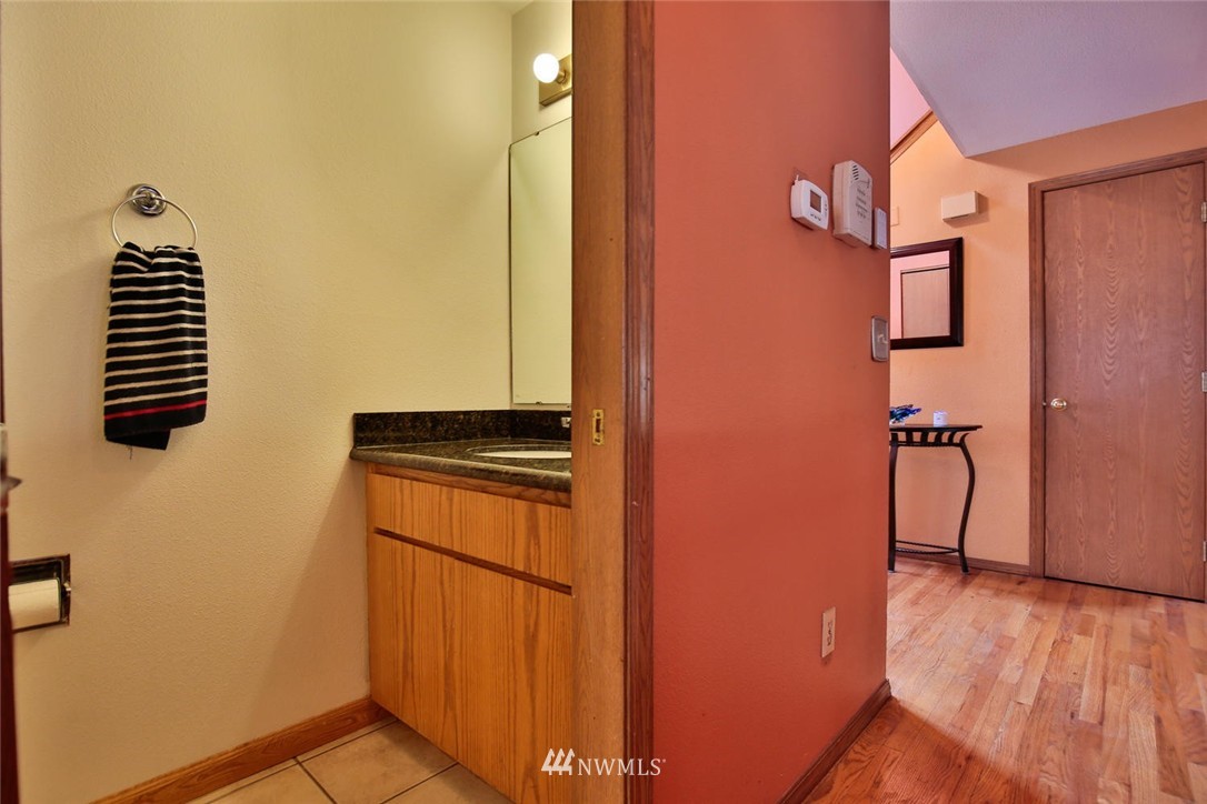 5102 South Garden Loop Road, Unit 22 Seattle, WA 98118 - Photo 14 of 15