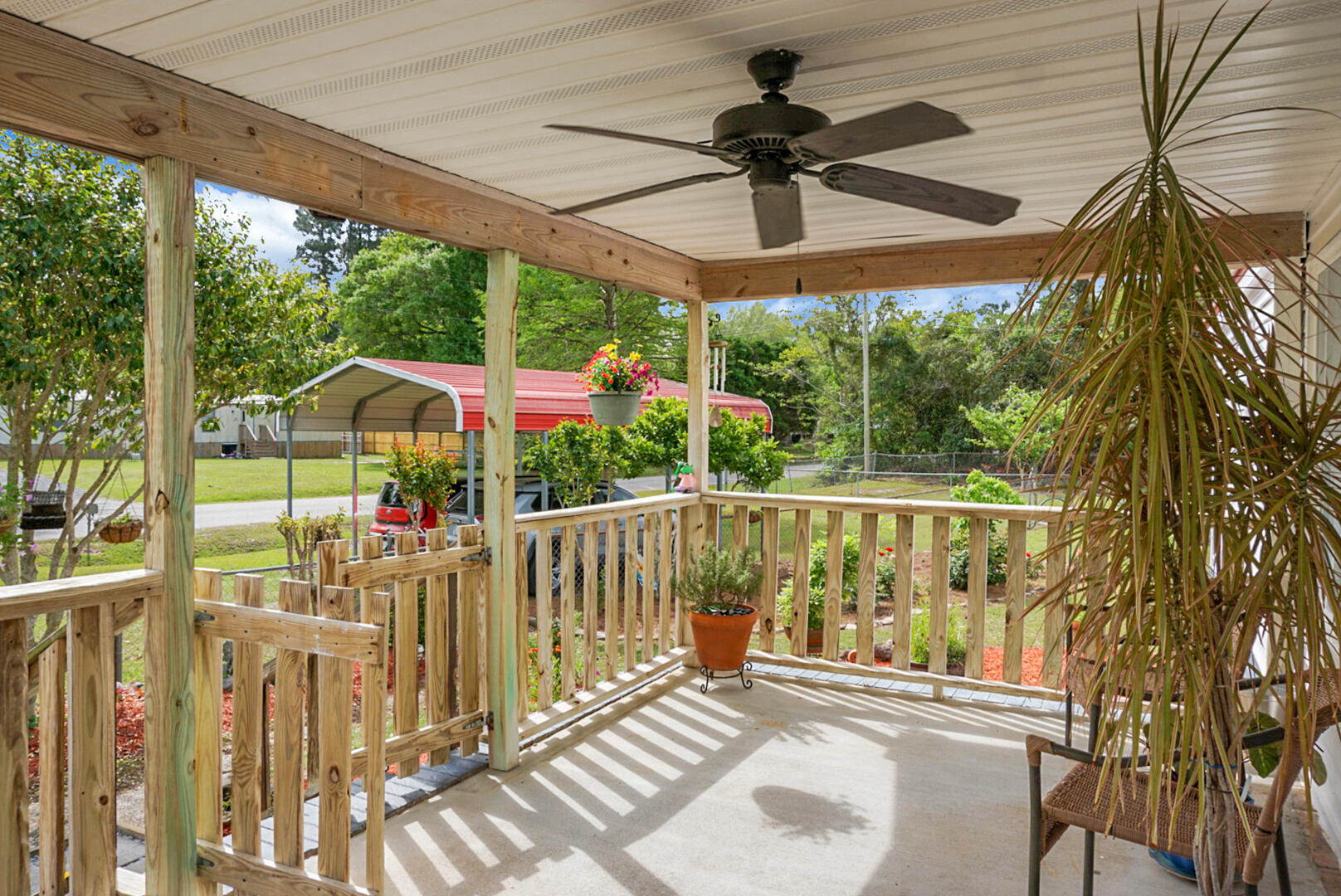 135 General Washington Boulevard Bonneau, SC 29431 - Photo 12 of 64 Relax for Days!