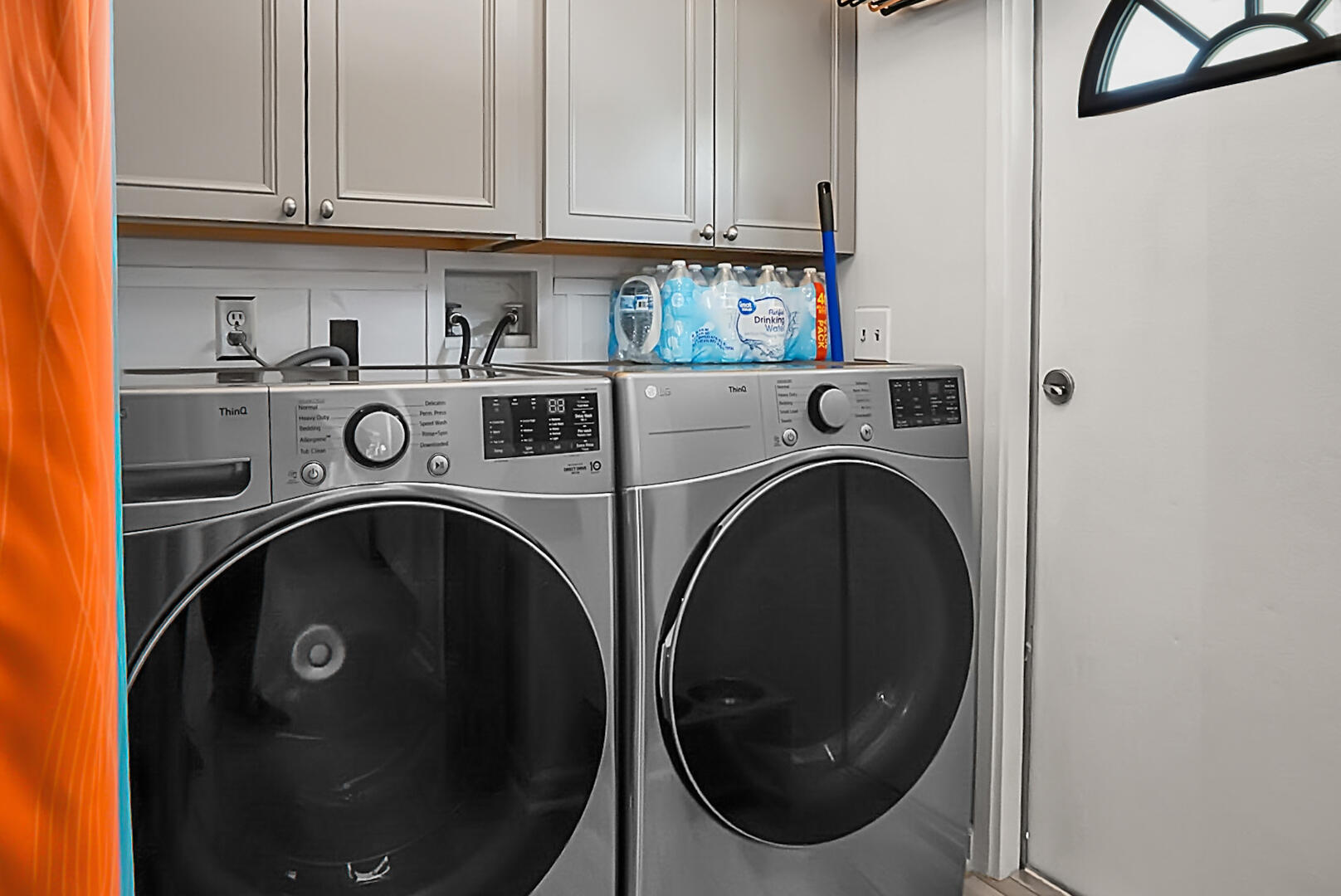 135 General Washington Boulevard Bonneau, SC 29431 - Photo 27 of 64 Washer / Dryer