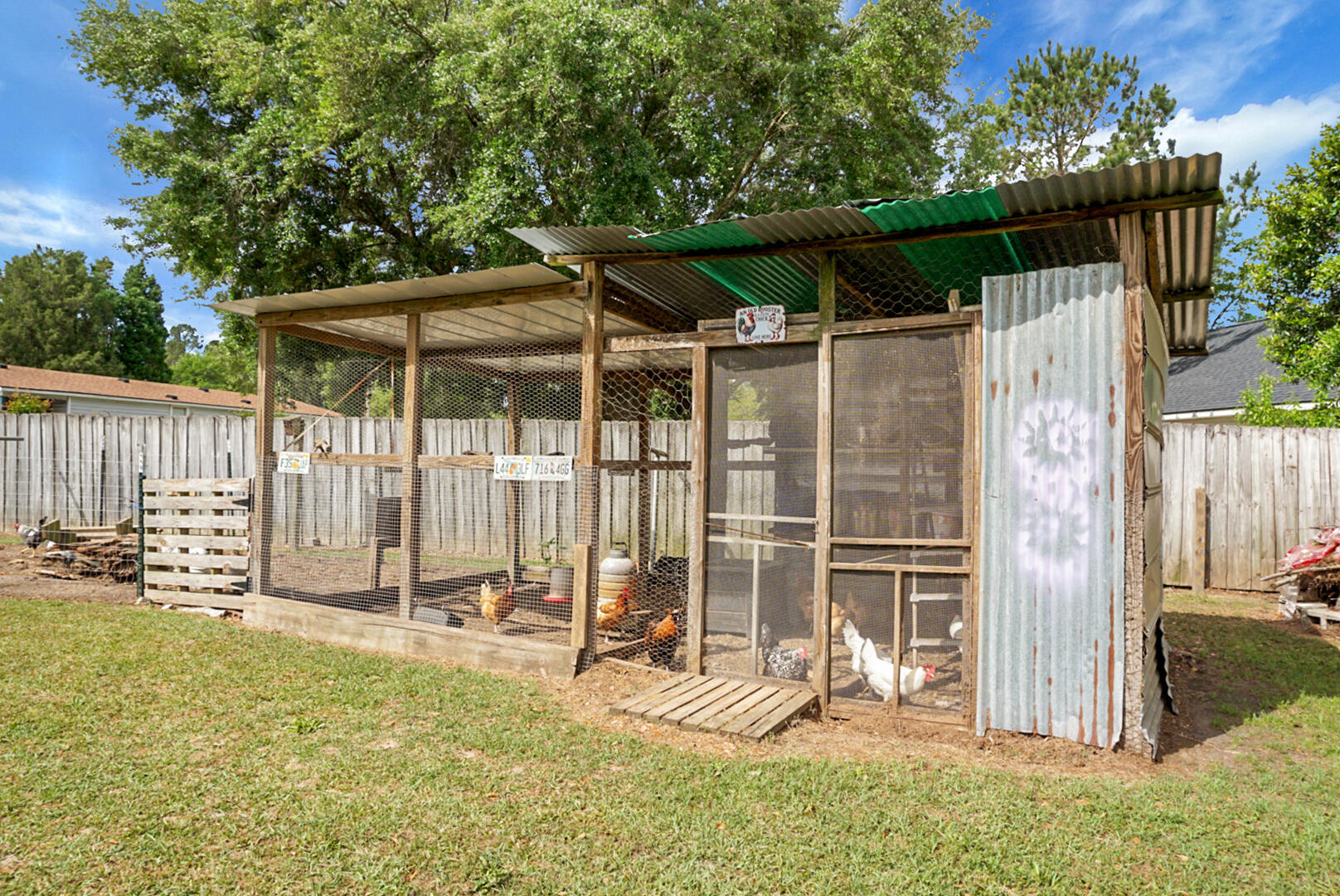 135 General Washington Boulevard Bonneau, SC 29431 - Photo 56 of 64 Chicken Coop