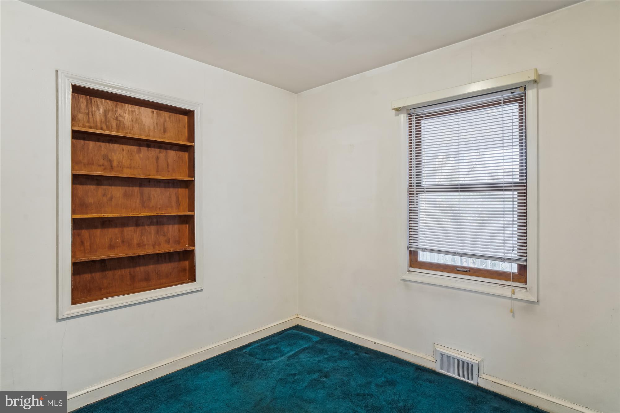 799 Briggs Chaney Road Silver Spring, MD 20905 - Photo 14 of 56 Main Floor Bedroom 1