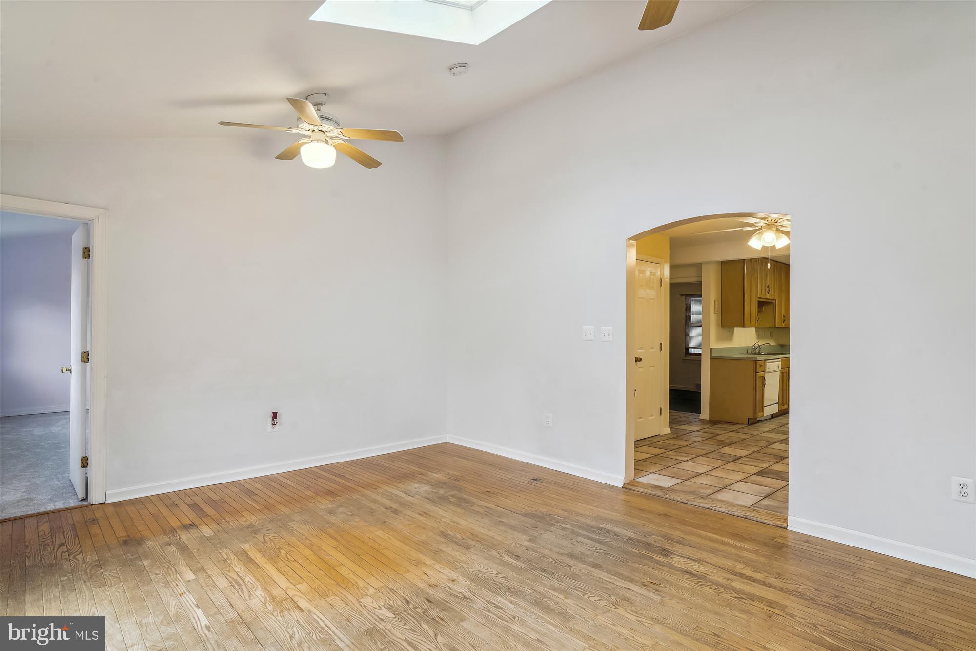 799 Briggs Chaney Road Silver Spring, MD 20905 - Photo 23 of 56 Great Room