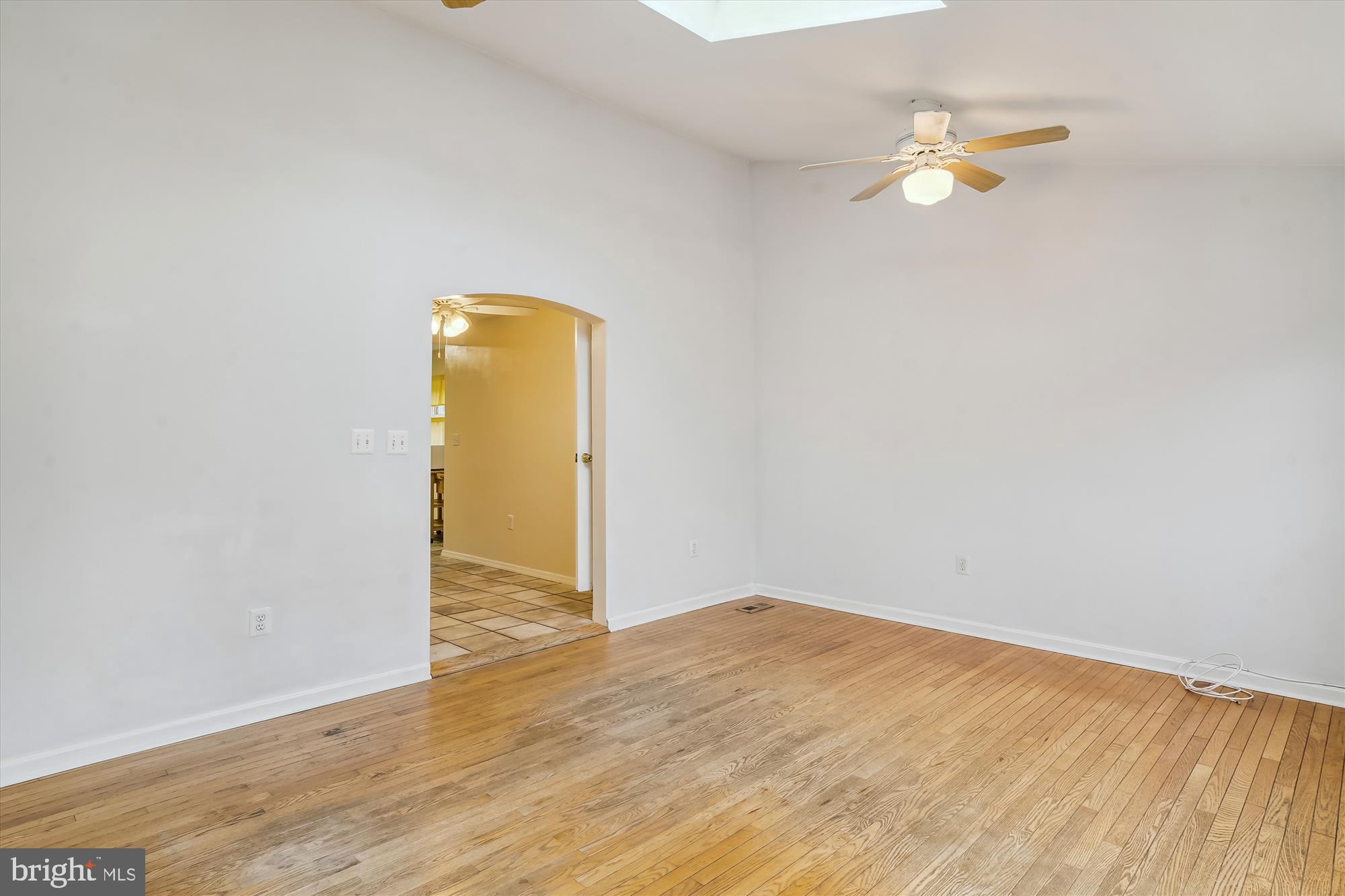 799 Briggs Chaney Road Silver Spring, MD 20905 - Photo 24 of 56 Great Room