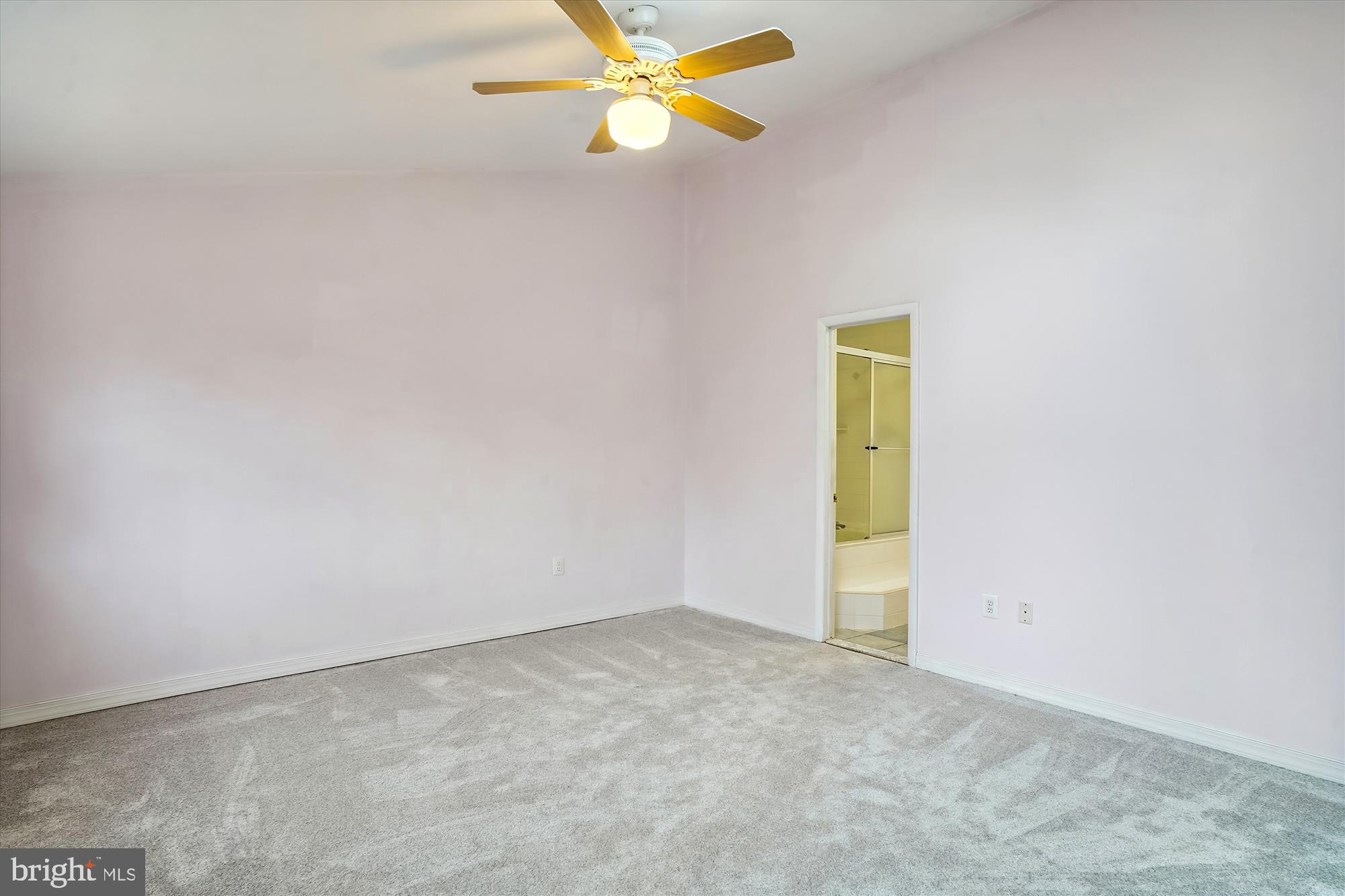 799 Briggs Chaney Road Silver Spring, MD 20905 - Photo 29 of 56 Primary Bedroom