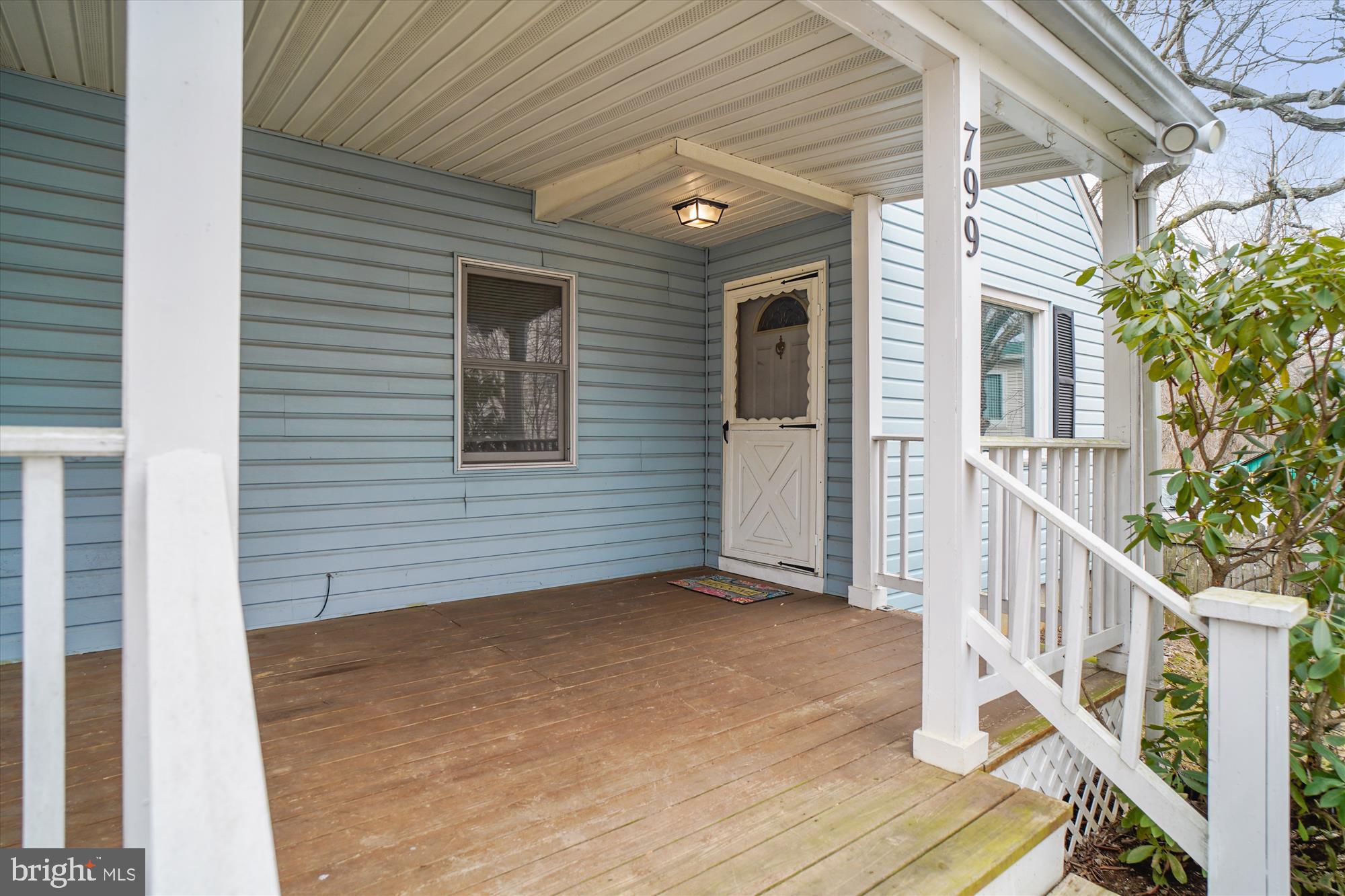 799 Briggs Chaney Road Silver Spring, MD 20905 - Photo 4 of 56 Front Porch