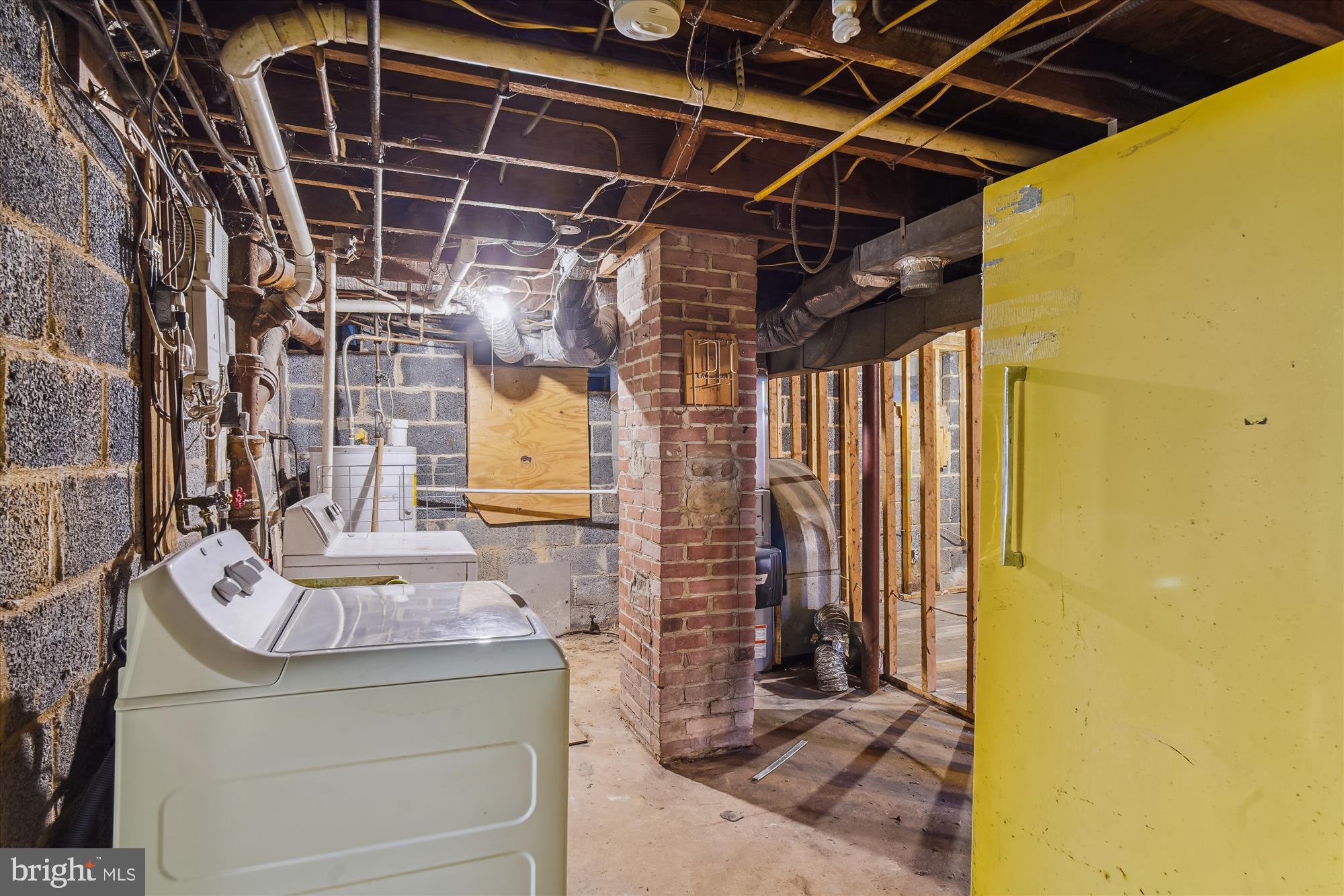 799 Briggs Chaney Road Silver Spring, MD 20905 - Photo 45 of 56 Laundry