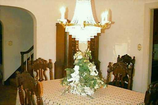 1127 Freeport Road Natrona Heights, PA 15065 - Photo 4 of 8 Gallery Image 4