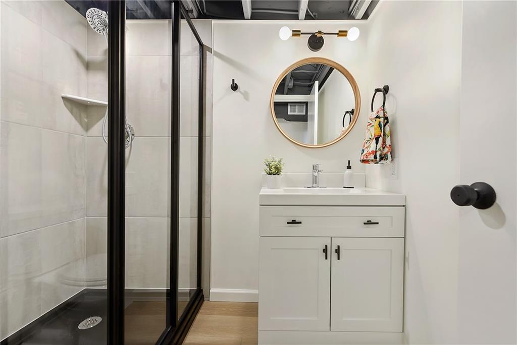 164 Gass Road Pittsburgh, PA 15229 - Photo 21 of 25 Gallery Image 21