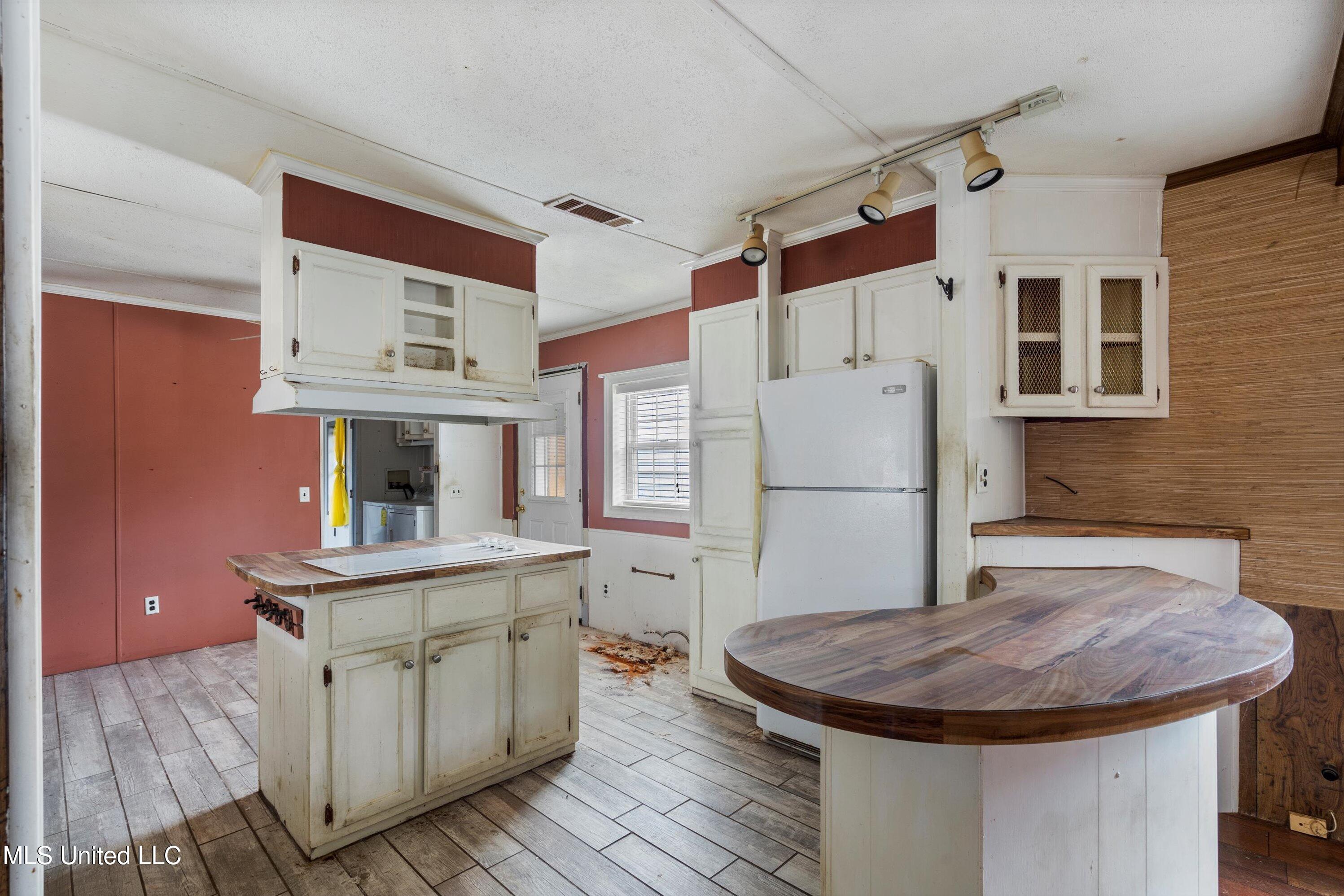 2157 Rader Creek Road Sarah, MS 38665 - Photo 22 of 54 21-DSC8229