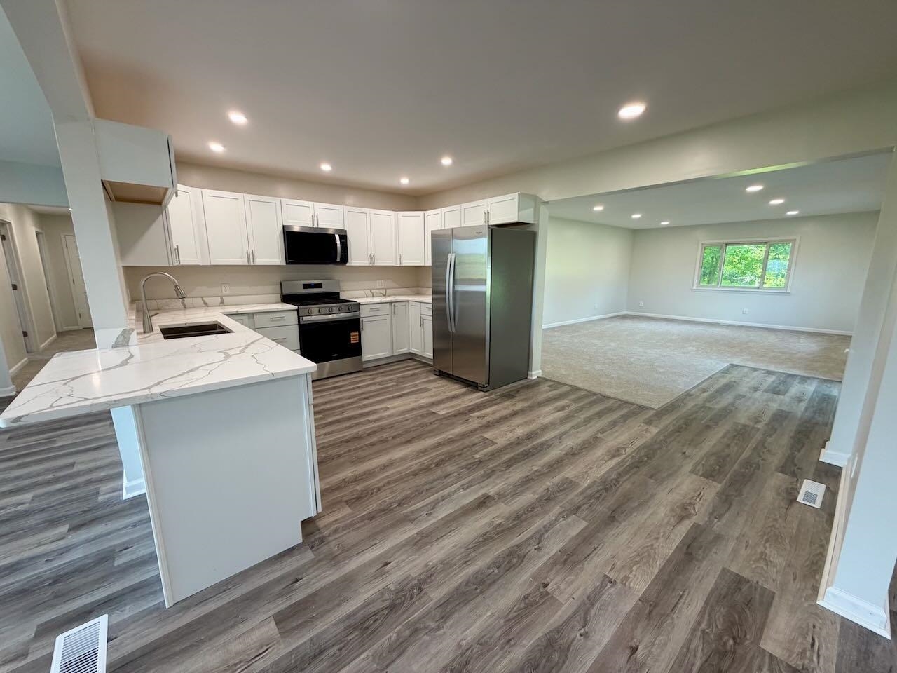 6232 Baker Road Bridgeport, MI 48722 - Photo 17 of 44