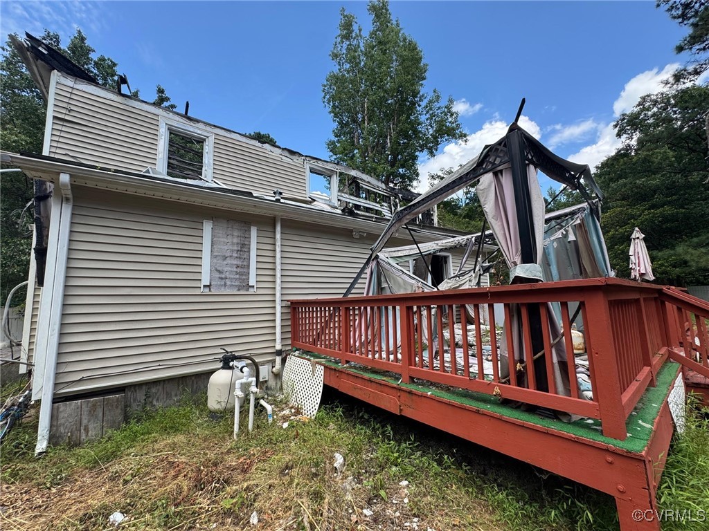 560 2nd Avenue Alberta, VA 23821 - Photo 4 of 4 Rear view of house featuring a wooden deck