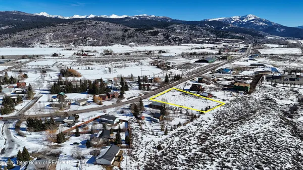 $675,000 | 245 South Agate Avenue, Victor, ID 83455
