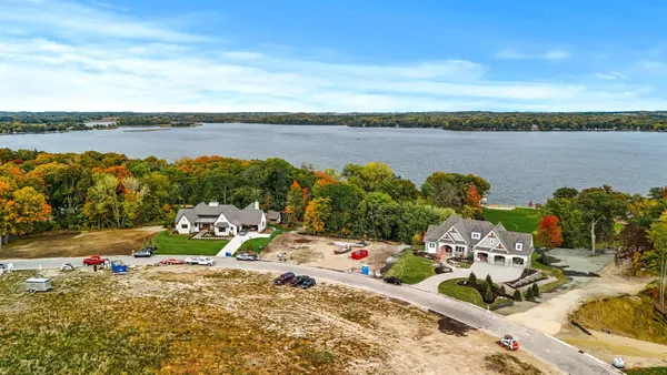 $649,800 | 4946 Bridgevine Way, Independence, MN 55359