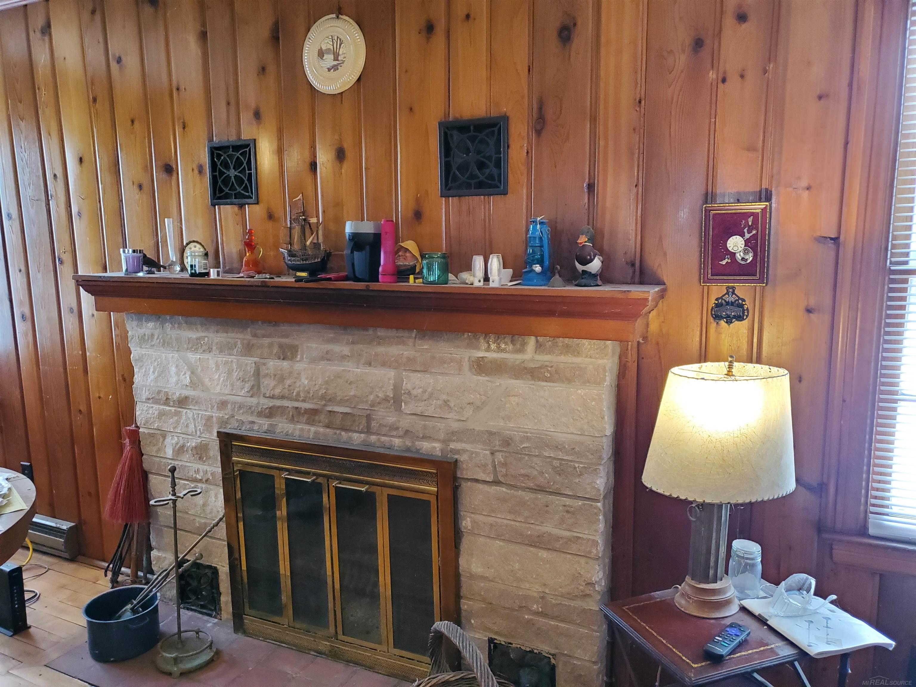 5857 Lakeshore Road Lexington, MI 48450 - Photo 11 of 20
