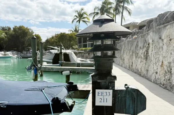 $1,375,000 | 96000 Overseas Highway, Unit EE33 36' BOAT SLIP, Key Largo, FL 33037