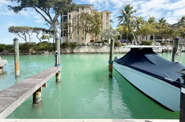 $1,375,000 | 96000 Overseas Highway, Unit EE33 36' BOAT SLIP, Key Largo, FL 33037