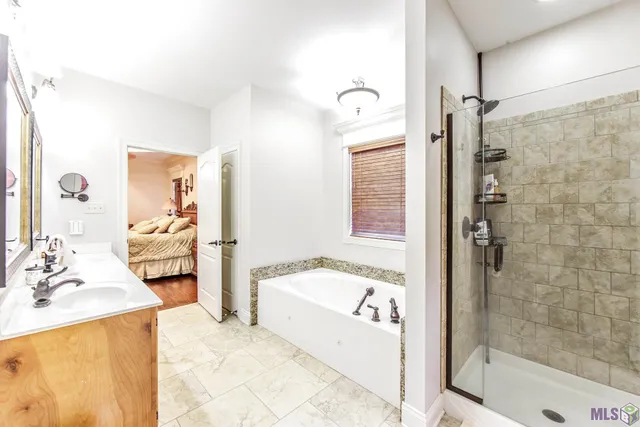 $427,500 | 316 Brentwood Drive, Houma, LA 70360