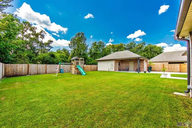 $427,500 | 316 Brentwood Drive, Houma, LA 70360