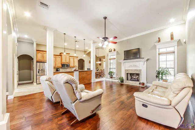 $427,500 | 316 Brentwood Drive, Houma, LA 70360