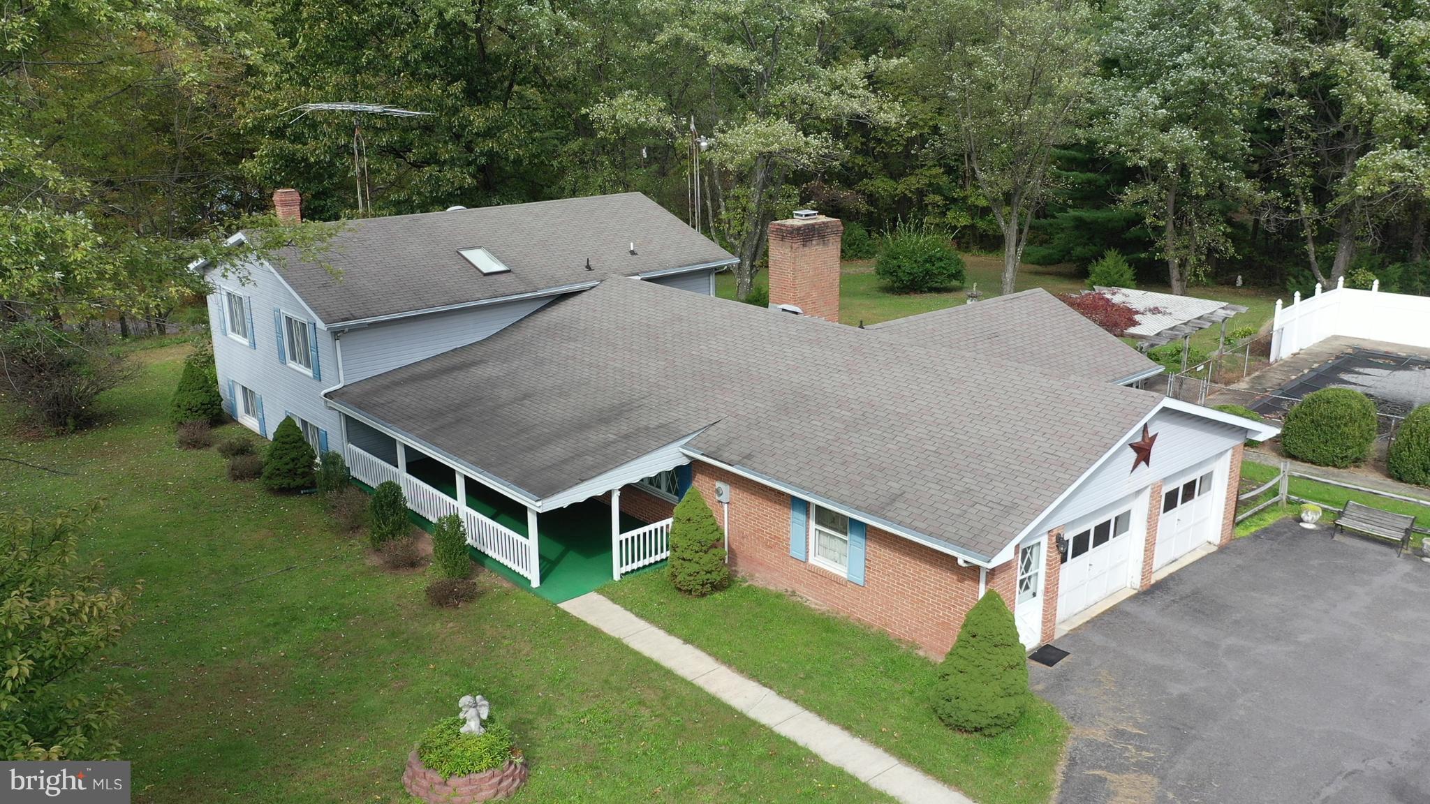 3006 Mann Road Hancock, MD 21750 - Photo 1 of 29 Exterior (Front)