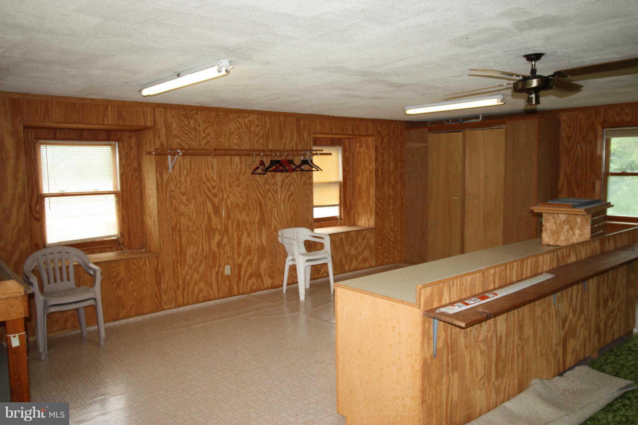 3006 Mann Road Hancock, MD 21750 - Photo 18 of 29 Workshop/Office above Detached Garage