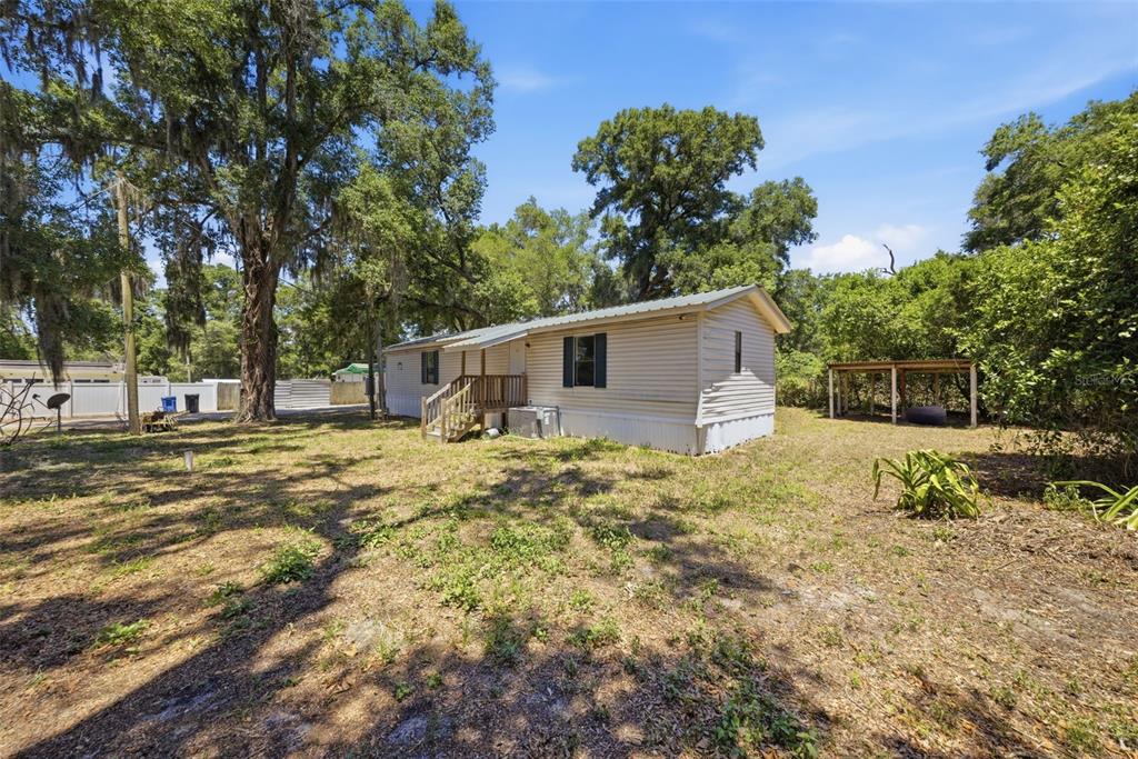 11410 Thomas Road Seffner, FL 33584 - Photo 46 of 75
