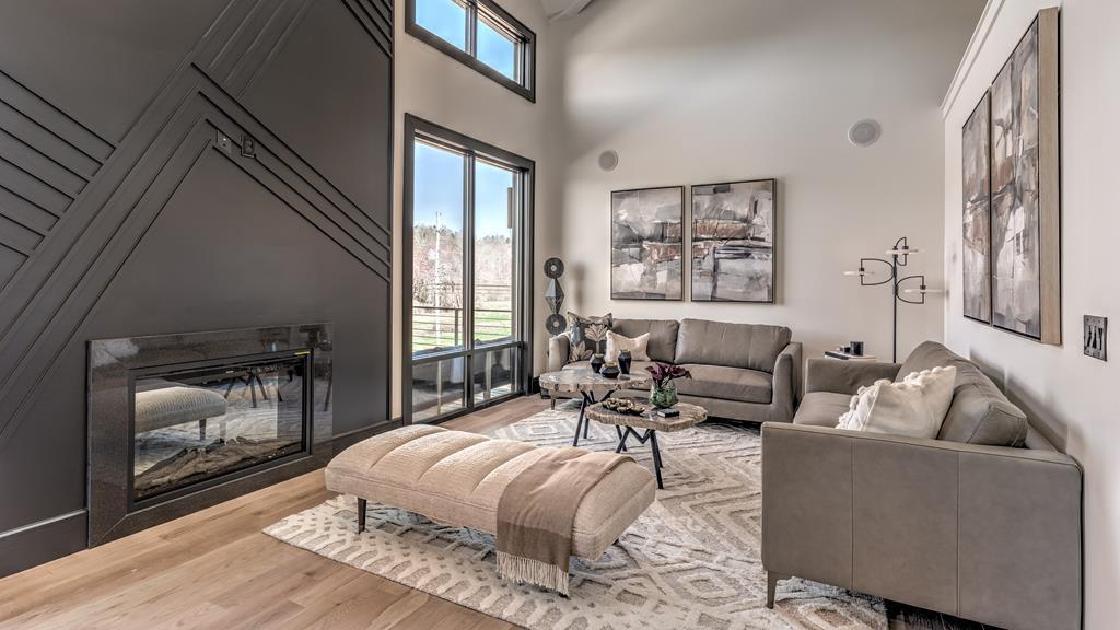 1281 # 1 E Main Street Blue Ridge, GA 30513 - Photo 2 of 60