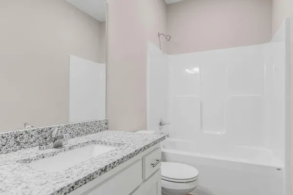 $389,900 | 615 Fall Creek Drive, Belton, MO 64012