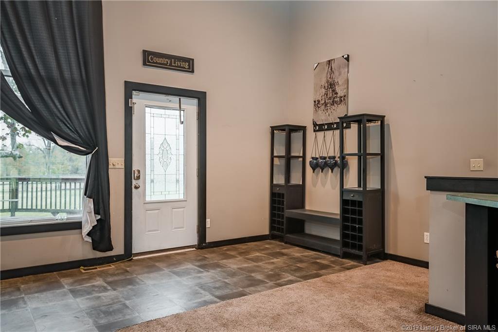 714 Payne Road New Albany, IN 47150 - Photo 2 of 38 Gallery Image 2