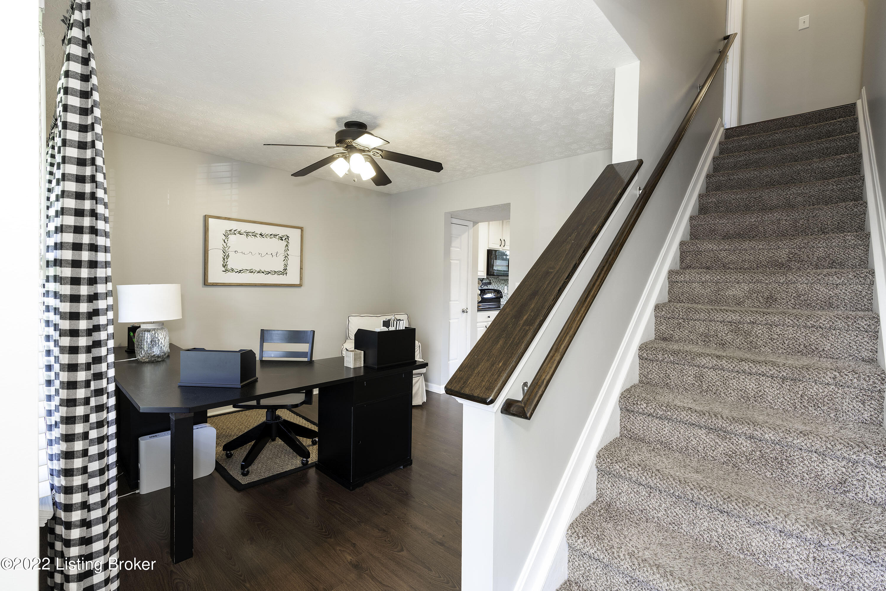 5127 Queens Castle Road Louisville, KY 40229 - Photo 29 of 57 5127CastleQueens 029