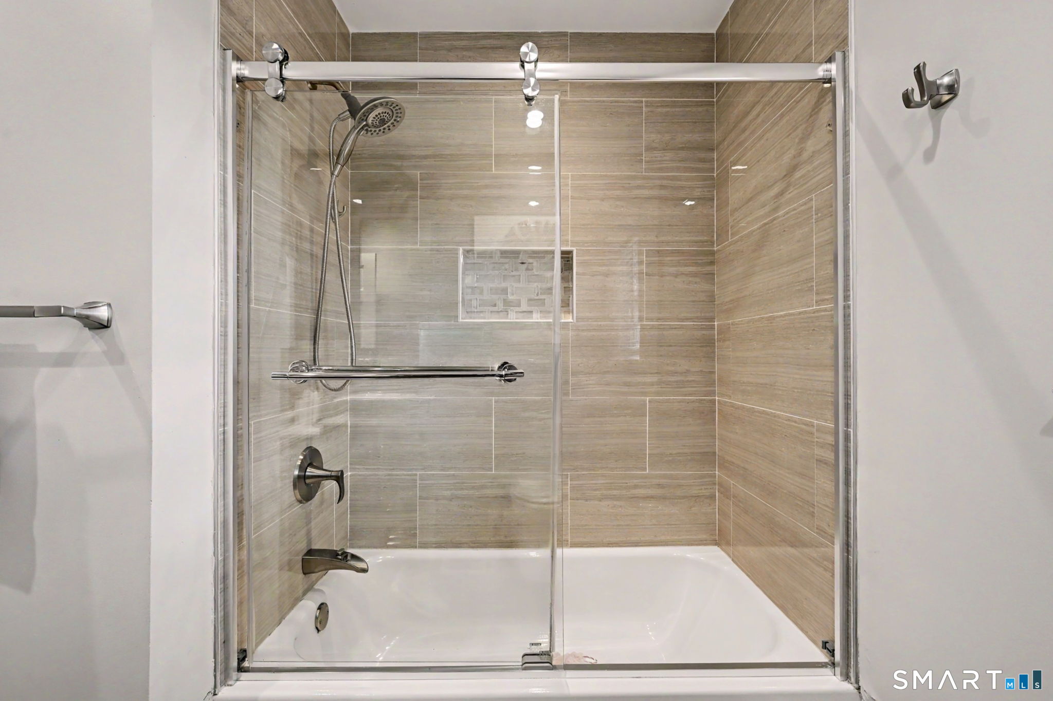 179 West Rocks Road Norwalk, CT 06851 - Photo 24 of 40 Glass-Enclosed Walk-In Shower/Tub