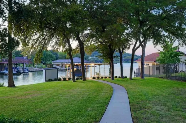$3,900 | 3804 Pack Saddle Drive, Horseshoe Bay, TX 78657