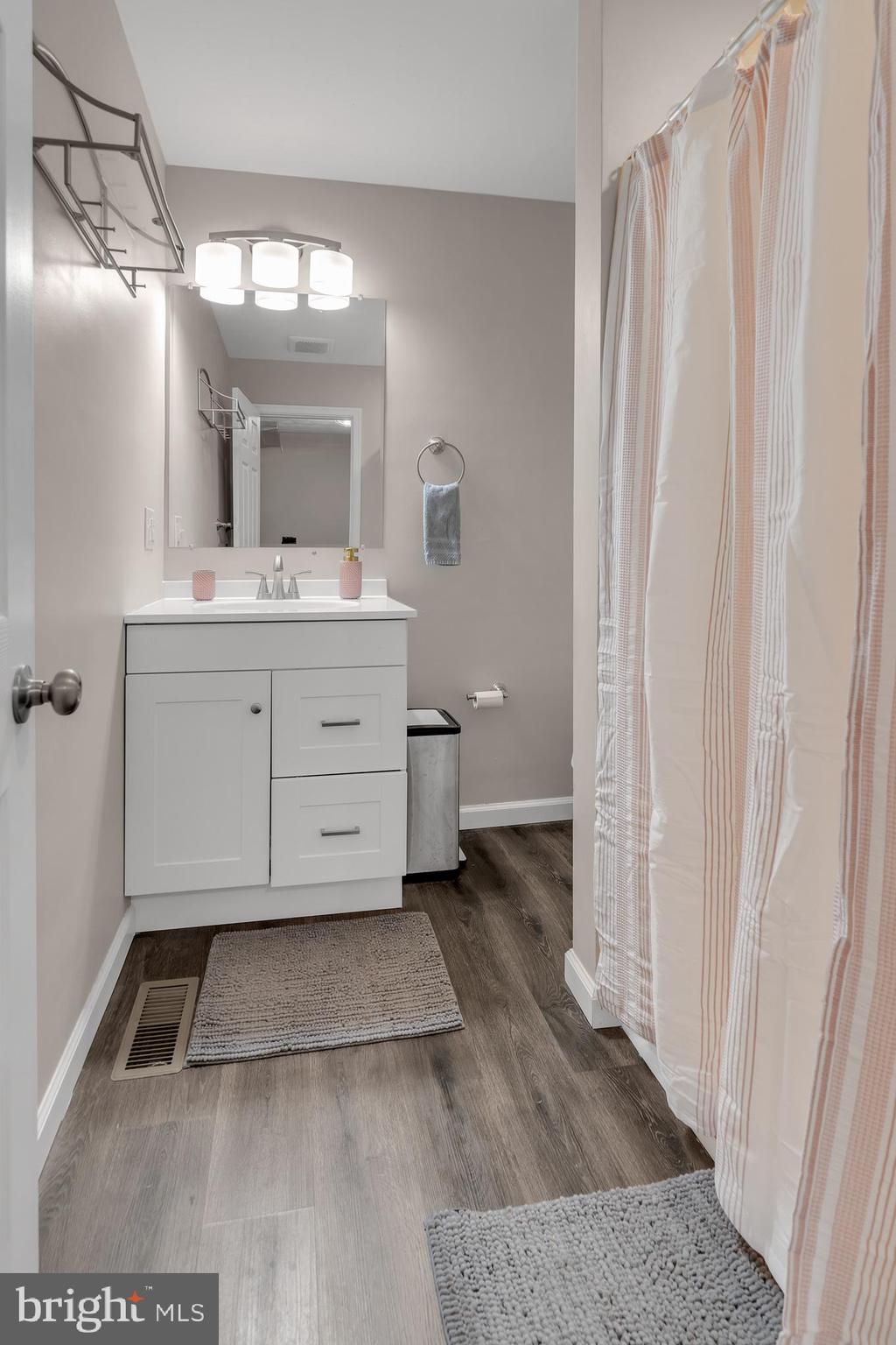 6207 Longview Dr Spring Grove Pa Spring Grove, PA 17362 - Photo 22 of 30 Gallery Image 22