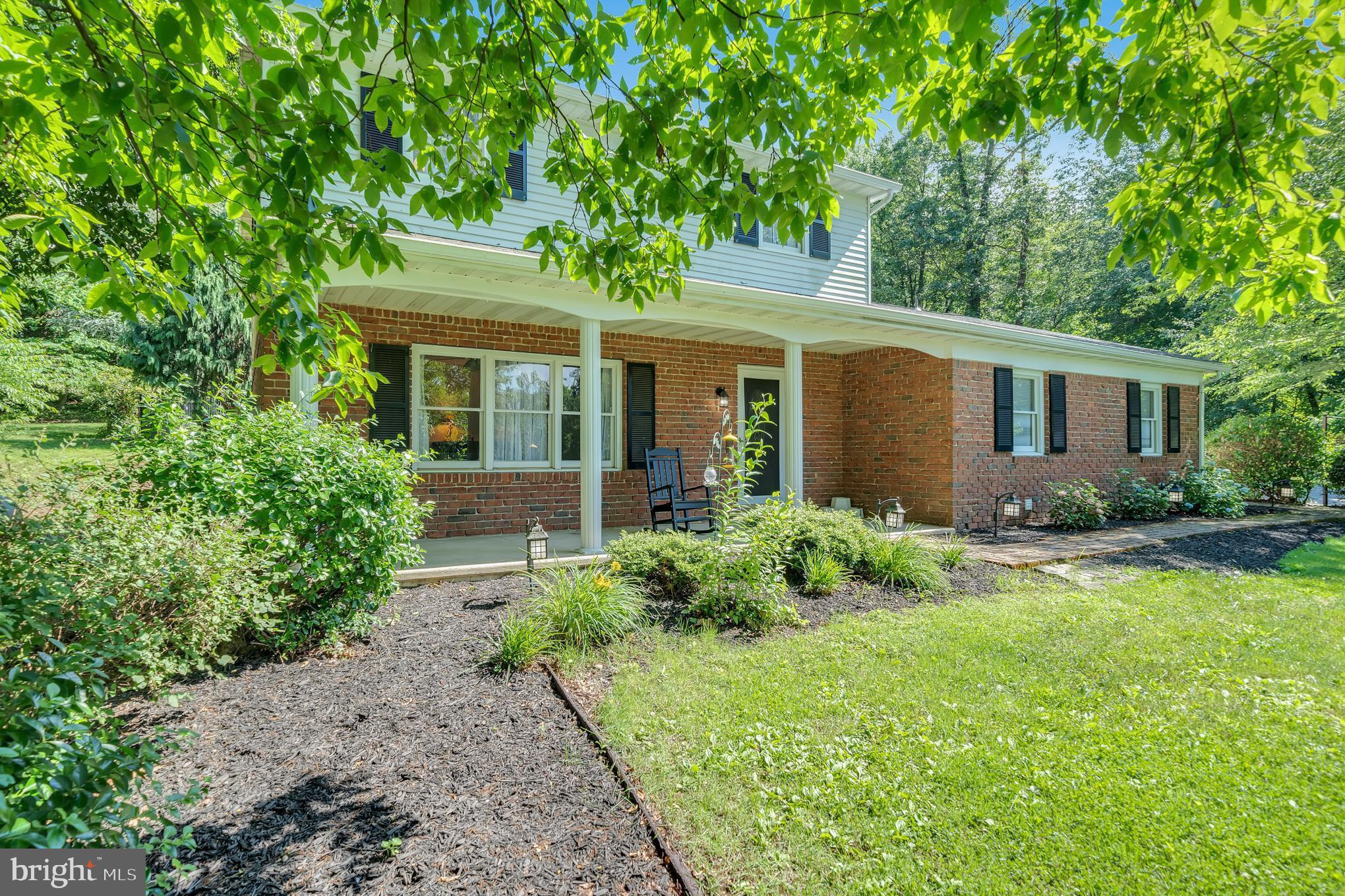 6207 Longview Dr Spring Grove Pa Spring Grove, PA 17362 - Photo 3 of 30 Gallery Image 3