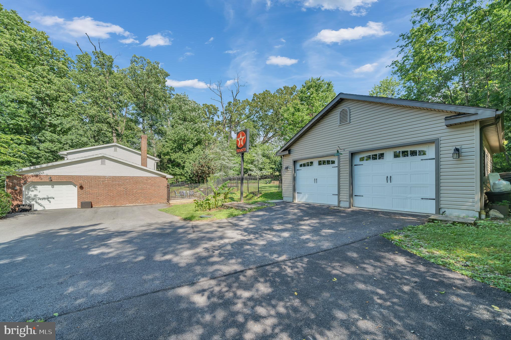 6207 Longview Dr Spring Grove Pa Spring Grove, PA 17362 - Photo 5 of 30 Gallery Image 5