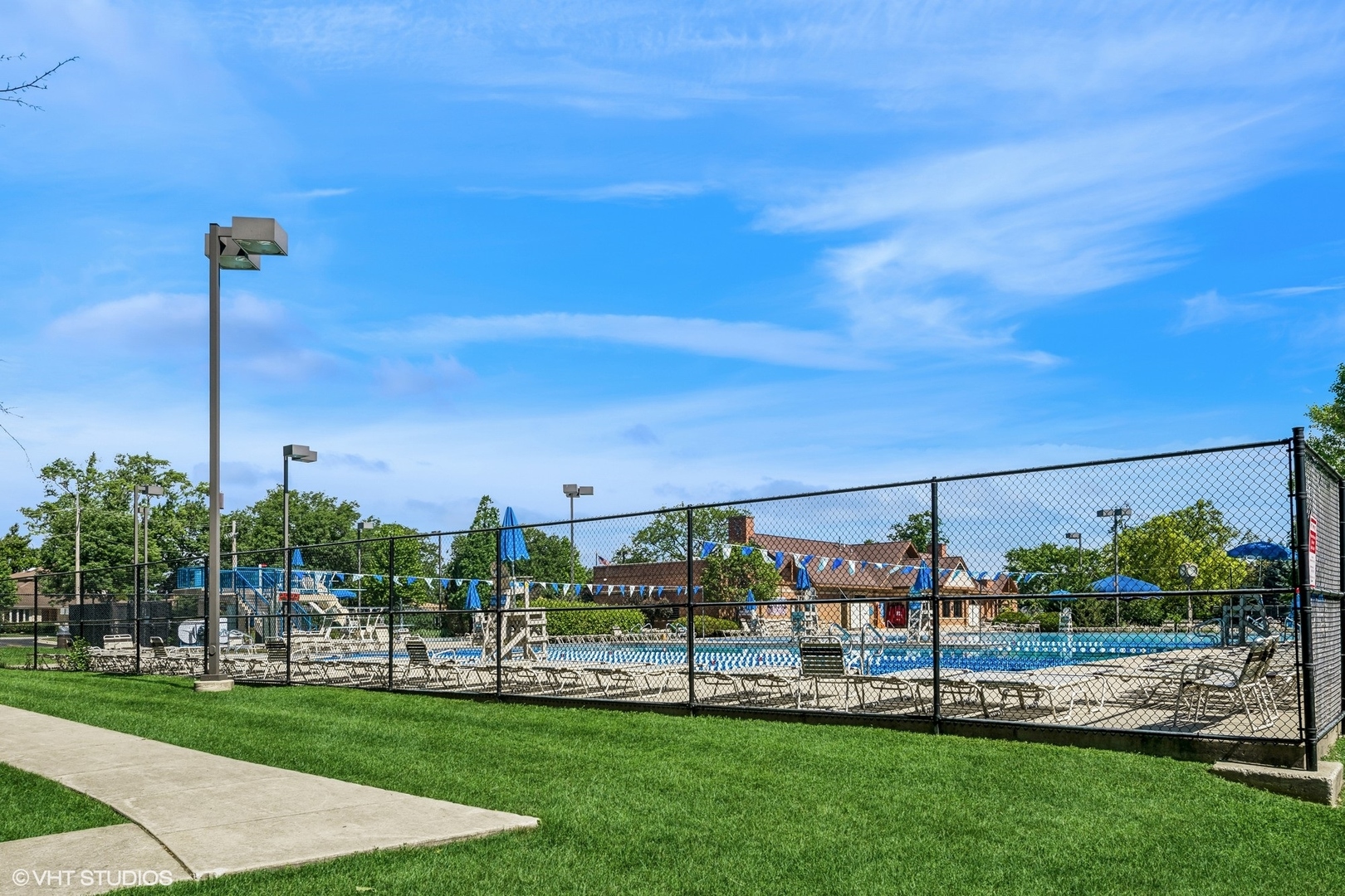 110 Caroline Avenue Elmhurst, IL 60126 - Photo 24 of 31