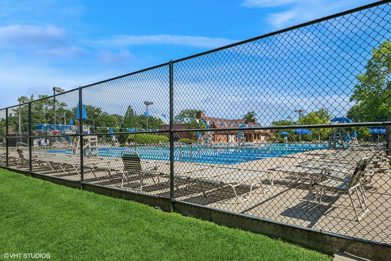 110 Caroline Avenue Elmhurst, IL 60126 - Photo 26 of 31