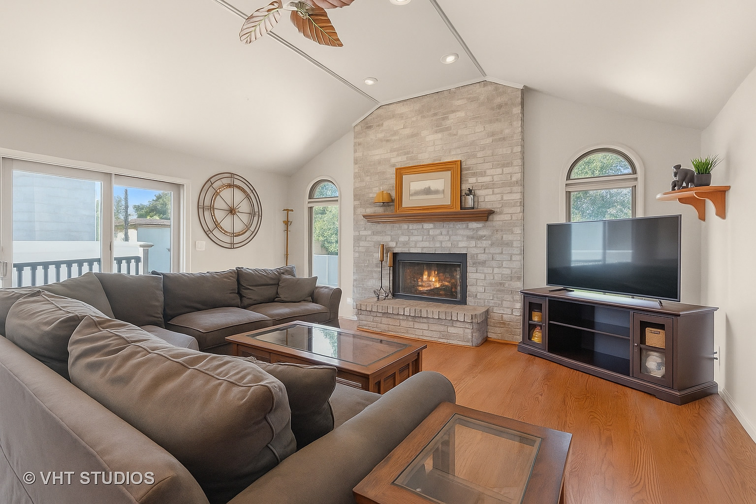 110 Caroline Avenue Elmhurst, IL 60126 - Photo 6 of 31