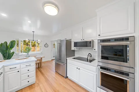 $2,188,000 | 12 Country Lane, Redwood City, CA 94061