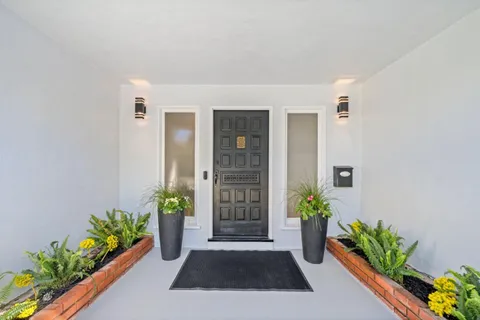 $2,188,000 | 12 Country Lane, Redwood City, CA 94061