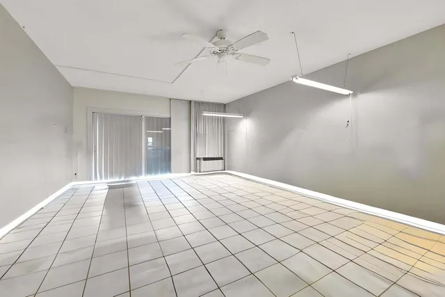 $275,000 | 900 Southwest 12th Street, Unit 110, Fort Lauderdale, FL 33315