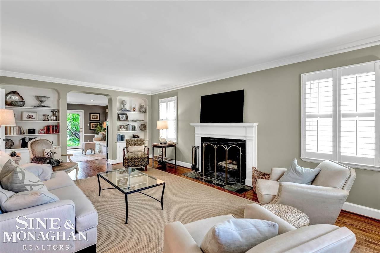 764 Lincoln Road Grosse Pointe, MI 48230 - Photo 6 of 45 50076497-5.JPG