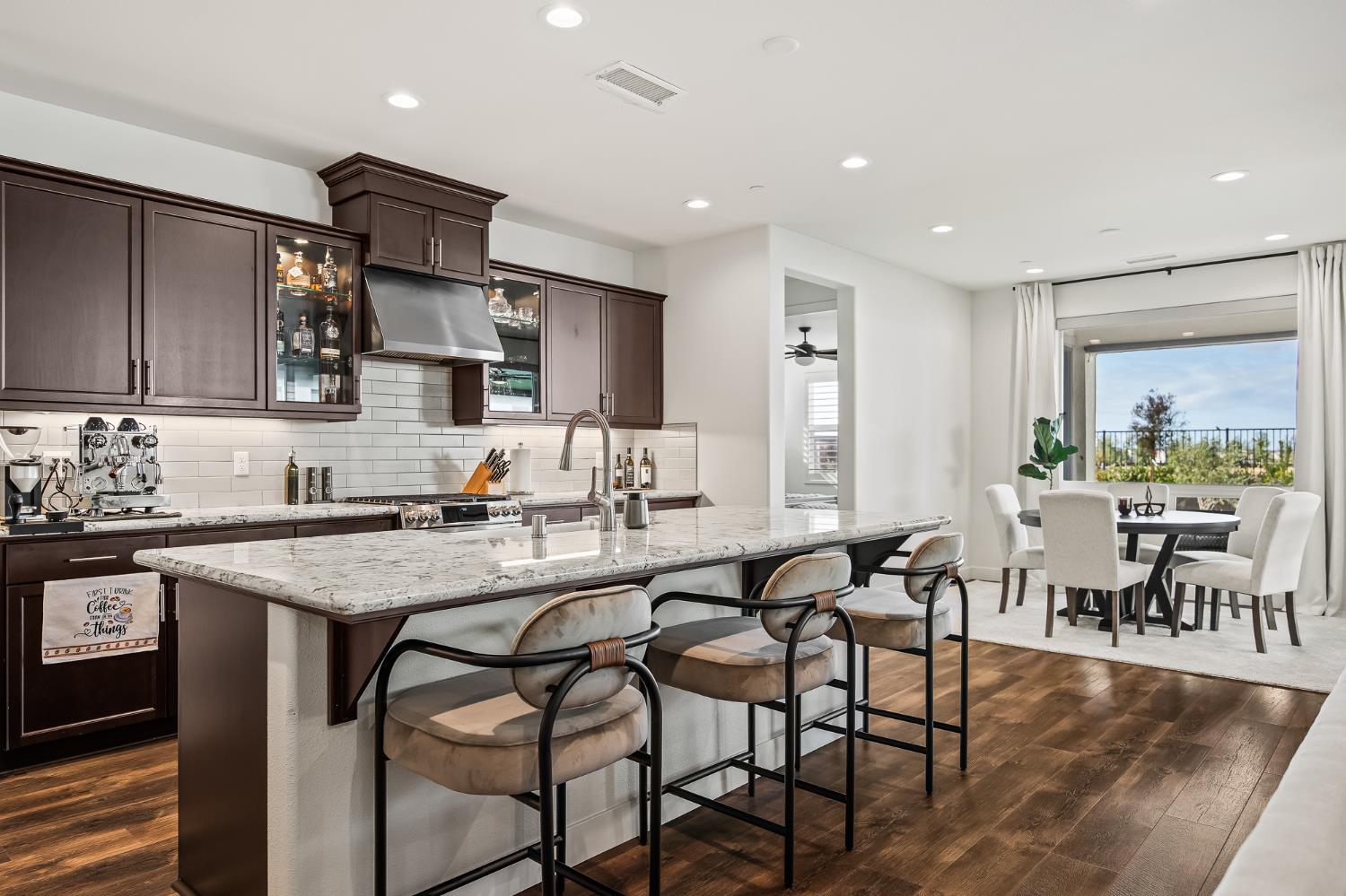 4530 Hillside Road Madera, CA 93636 - Photo 11 of 46