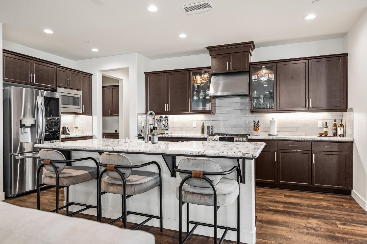 4530 Hillside Road Madera, CA 93636 - Photo 9 of 46