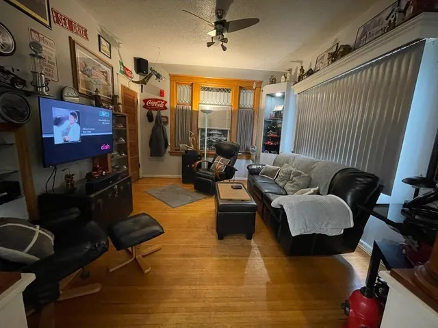 $180,000 | 411 Court Street, Albert Lea, MN 56007