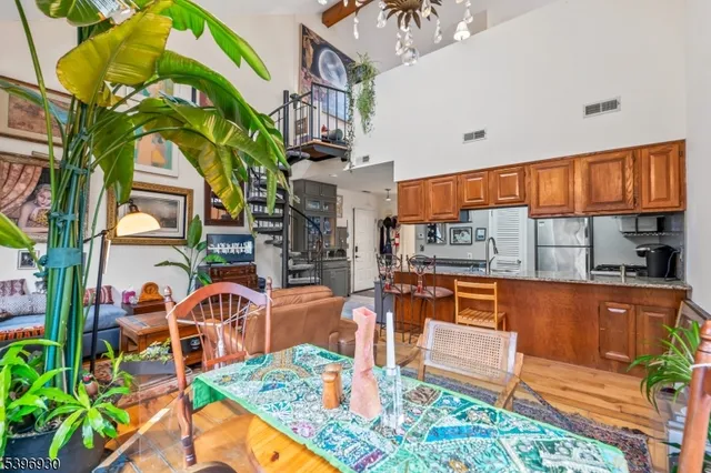 $270,000 | 4 Sunrise Drive, Unit 10, Vernon, NJ 07462