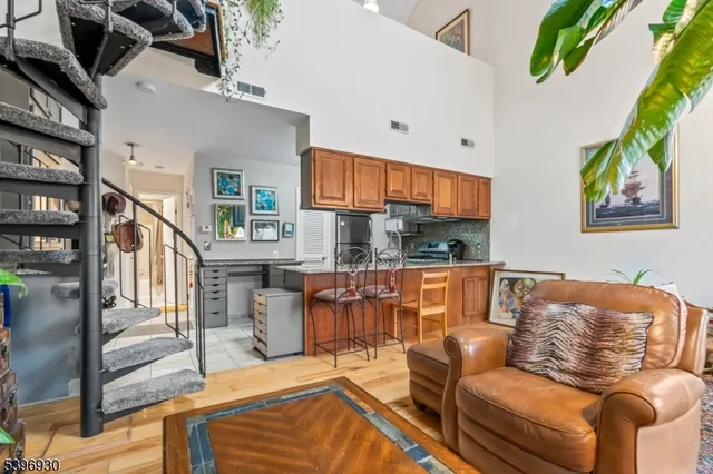 $270,000 | 4 Sunrise Drive, Unit 10, Vernon, NJ 07462