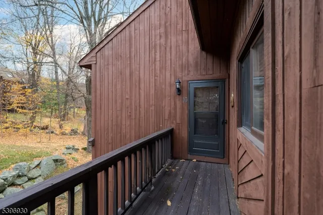 $270,000 | 4 Sunrise Drive, Unit 10, Vernon, NJ 07462