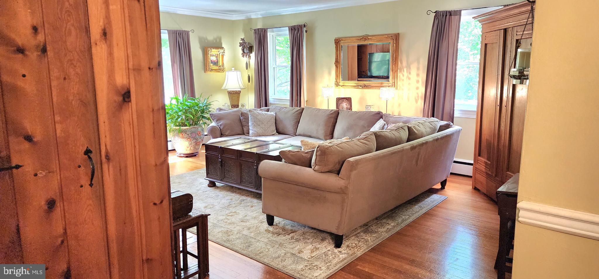 6534 Spring Road Springfield, VA 22150 - Photo 12 of 24