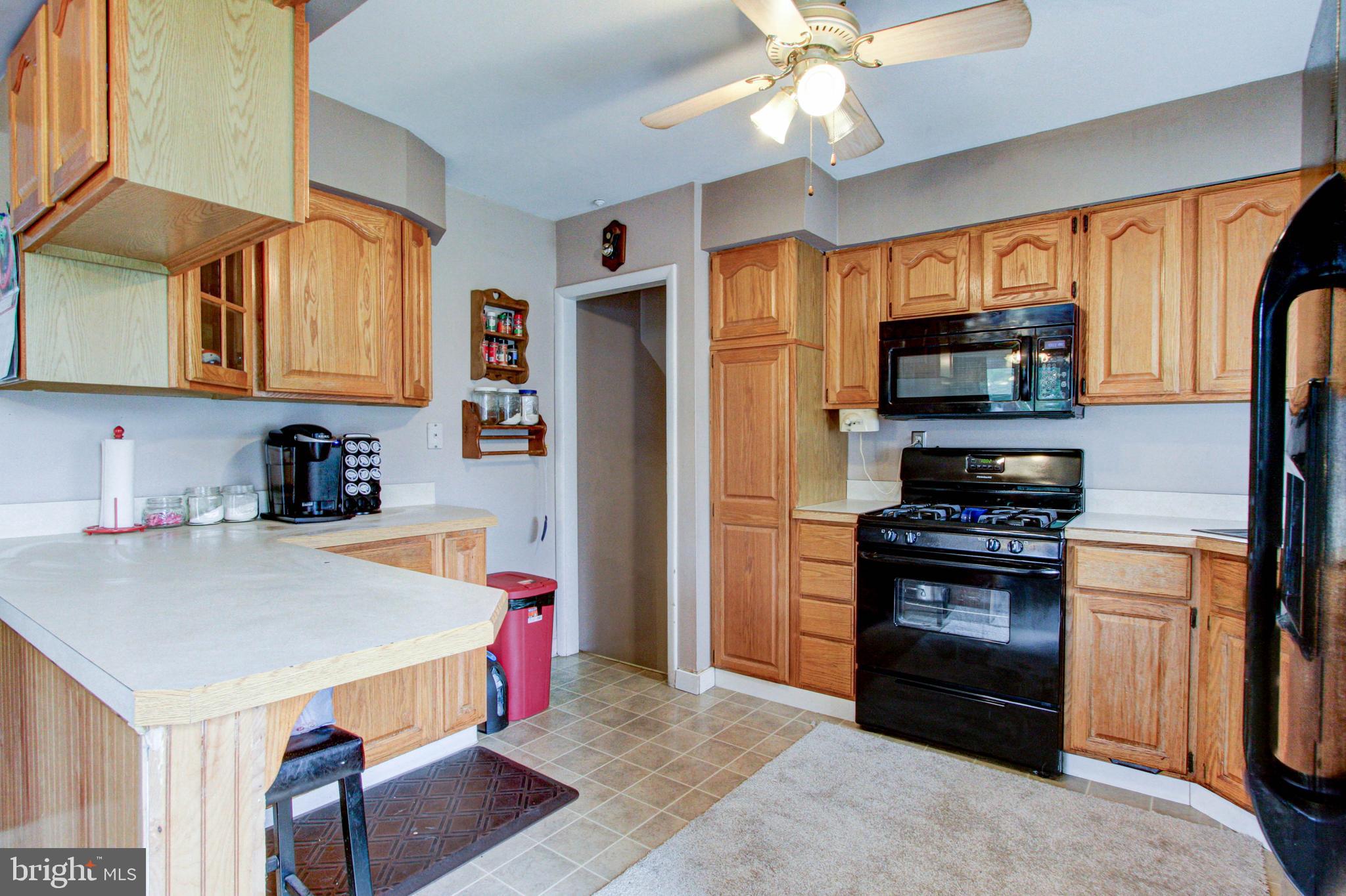 1025 Birch Road Warminster, PA 18974 - Photo 8 of 40 Gallery Image 8